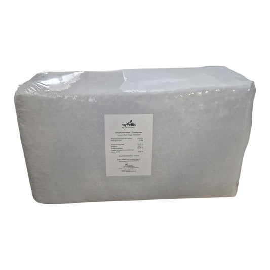 Timothy-Heu für Pferde als gepresster Ballen in weißer Folie verpackt